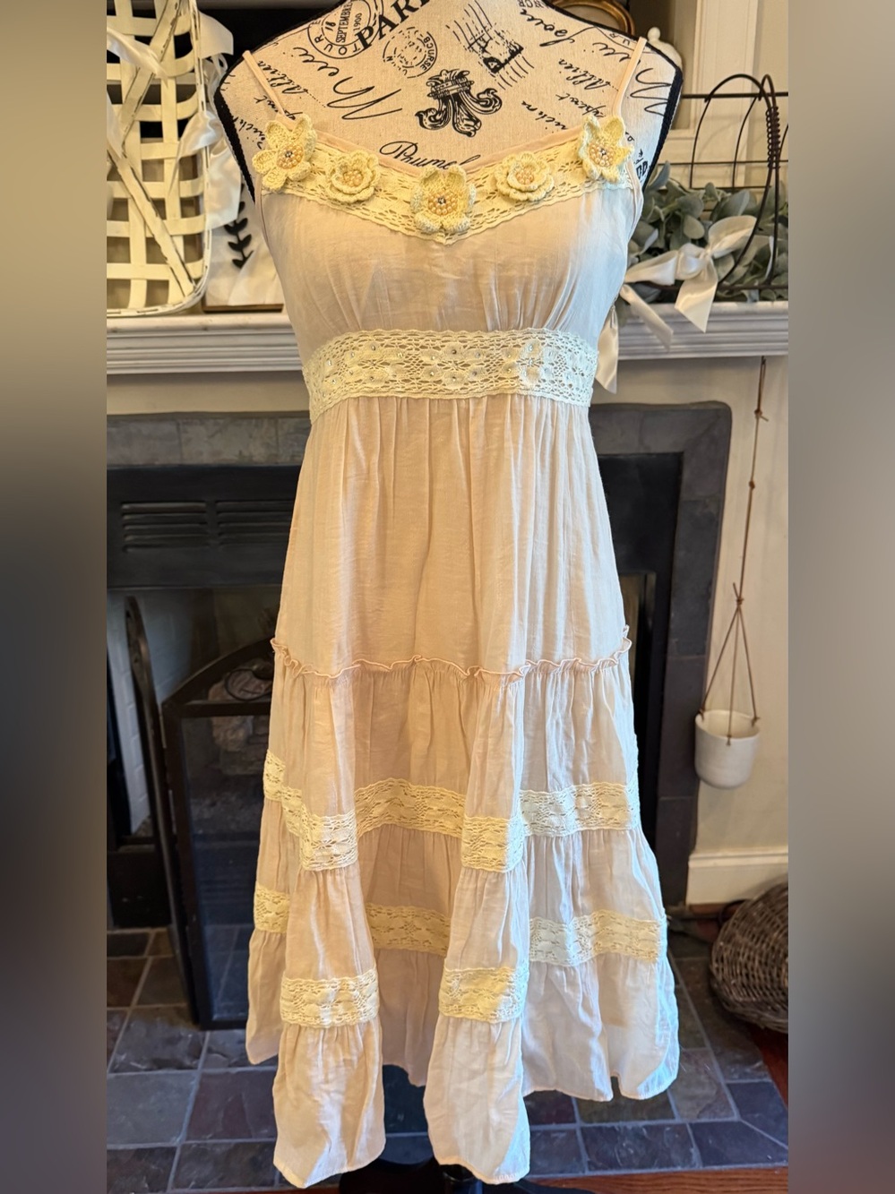 VTG 90s Whimsigoth Crochet Flower Tiered Lace Prairie Boho Dress Babydoll Cami S